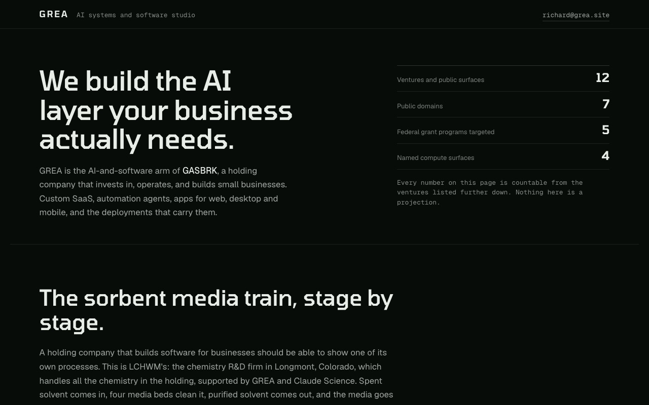 Loom: a dark editorial page describing the sorbent media train stage by stage.